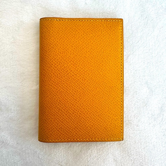 Hermes Yellow Card Holder 💛 ✨ - Picture 1 of 8